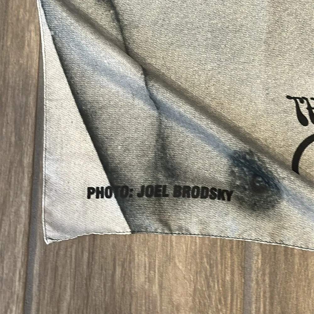 DOORS scarf by the Doors Music Co. black, silver and gray. Excellent optics